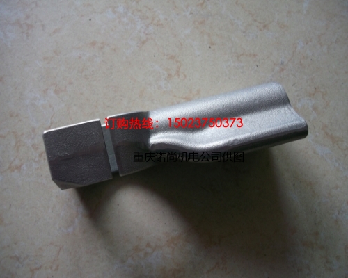 康明斯QSM11柴油機搖臂支座3892653