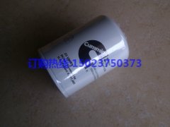 康明斯水濾清器WF2076