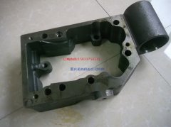 康明斯KTA19-DM船機(jī)發(fā)動(dòng)機(jī)搖臂室3202193